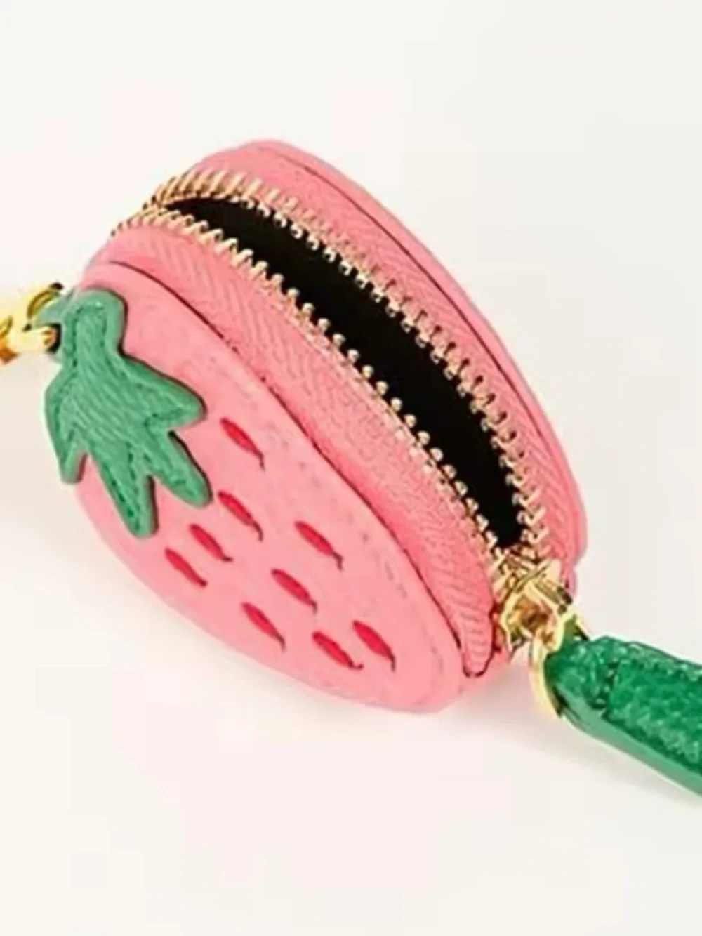 🍓 Strawberry Coin Pouch Keychain Micro Mini Bag Charm